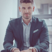 JohnTatar Dating Expert